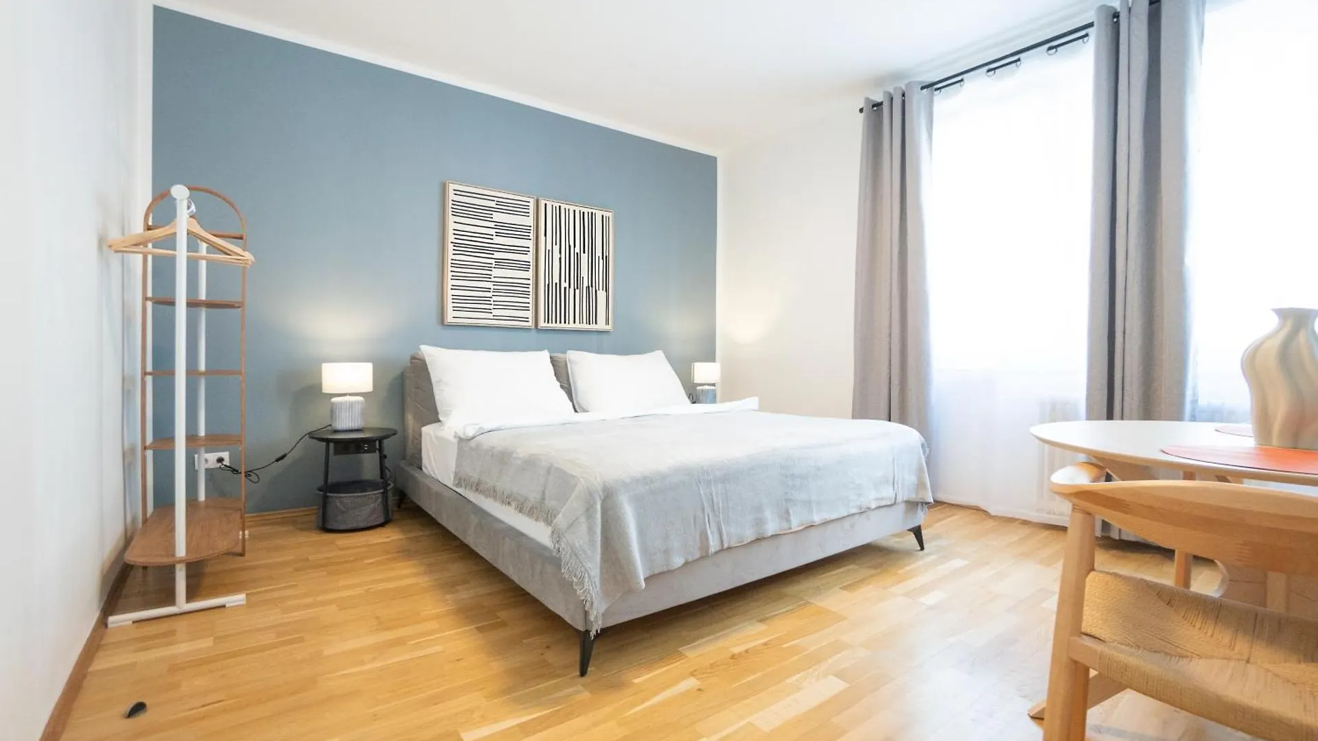 Apartmán Brand New! Selfcheck-In, King Size Bed, Free Wi-Fi Vídeň